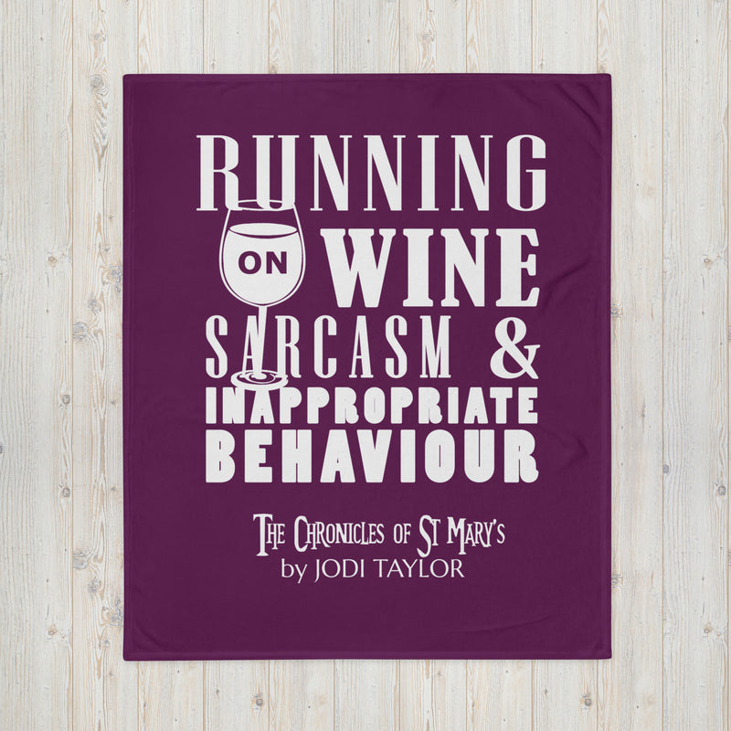 Running on Wine, Sarcasm and Inappropriate Behaviour Throw Blanket (Europe & USA)